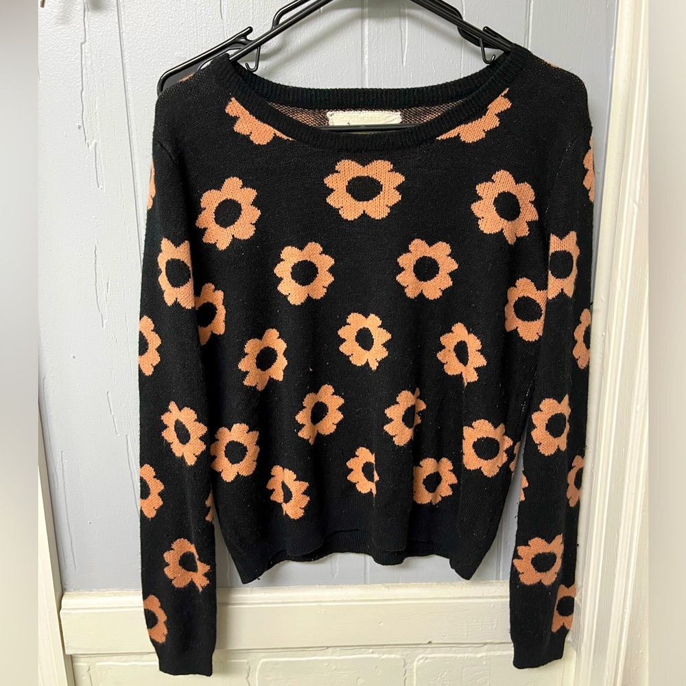 Size medium coincidence and chance floral sweater